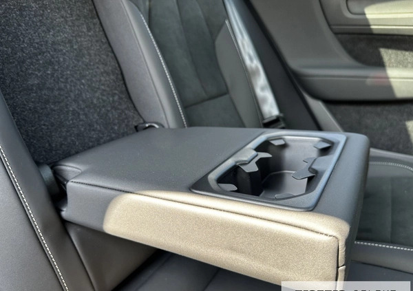 Volvo XC 40 cena 199900 przebieg: 9100, rok produkcji 2022 z Kościerzyna małe 562